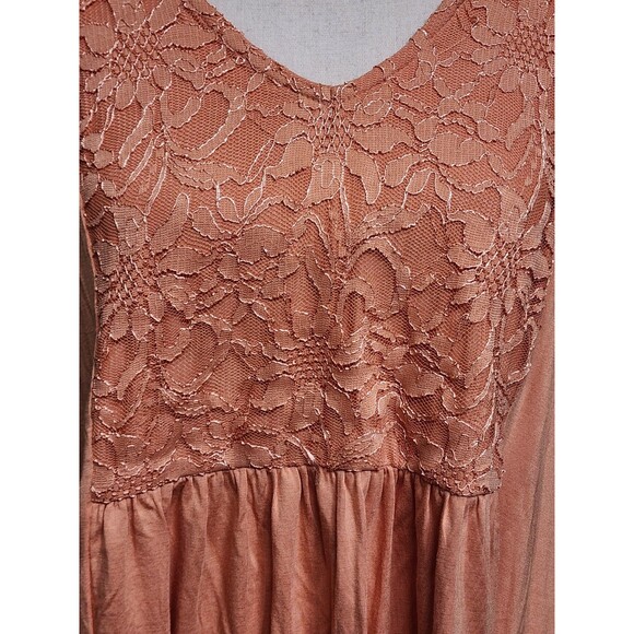 Torrid Peach Bloom Lace Ruffle Top Size 2X NWT Super Soft Flowy - Picture 2 of 8
